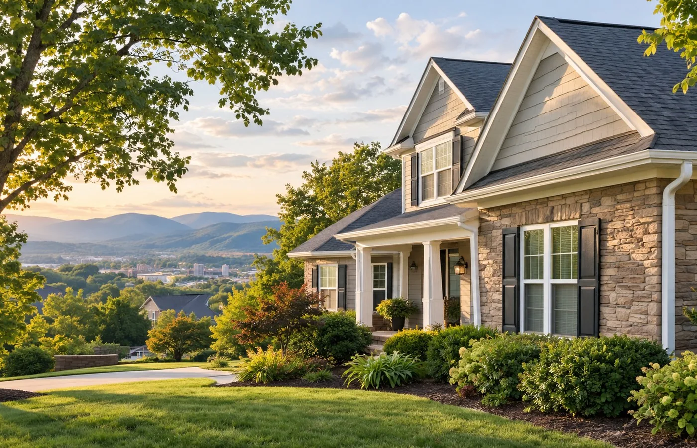 West Knoxville residential home and roofline
